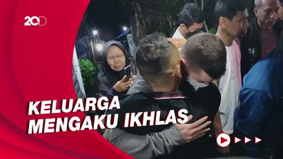 Jenazah Novita WNI Korban Penembakan Texas Tiba di RI, Keluarga Histeris