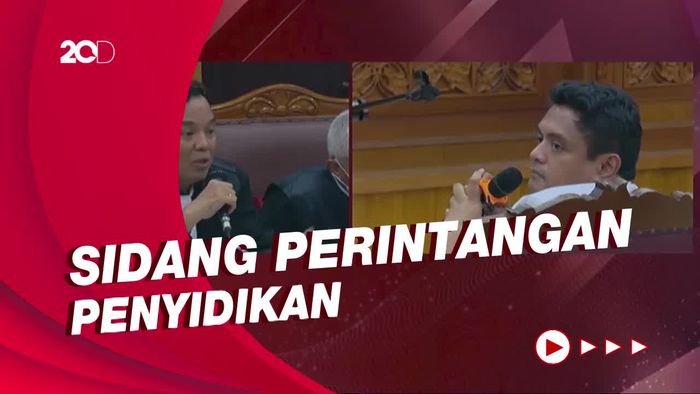 Momen JPU Perlihatkan Laptop Patah Berisi File CCTV Kasus Sambo