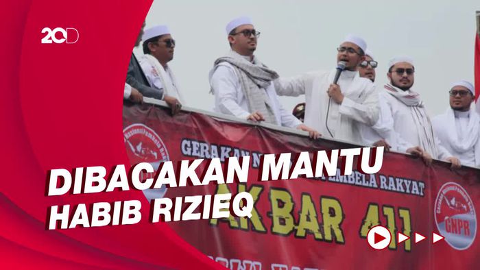 Tuntutan Aksi 411: Turunkan Harga BBM-Minta Jokowi Mundur