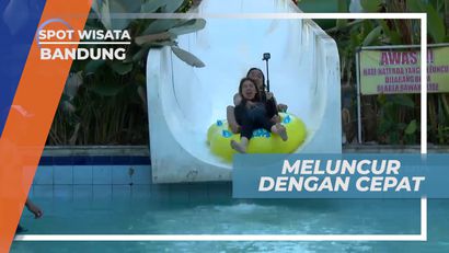 Tegangnya Meluncur di Waterslide, Bandung