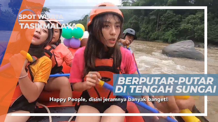 Tantangan Menaklukkan Derasnya Sungai Ciwulan, Tasikmalaya