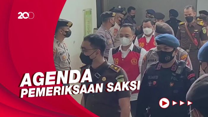 Tiba di PN Jaksel, Eliezer Siap Bertemu Kuat-Ricky