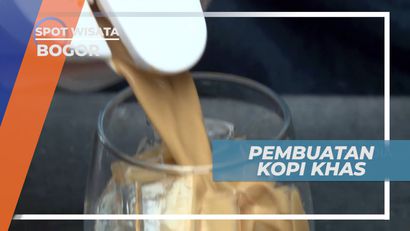 Melihat Secara Langsung Proses Pembuatan Es Kopi, Bogor