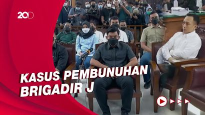 Ricky Rizal dan Kuat Maruf Dihadapkan dengan ART-Ajudan Sambo