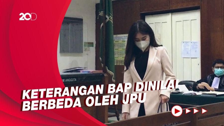 Ayu Thalia Bantah Sebut Nama Sean saat Diwawancara TV Swasta