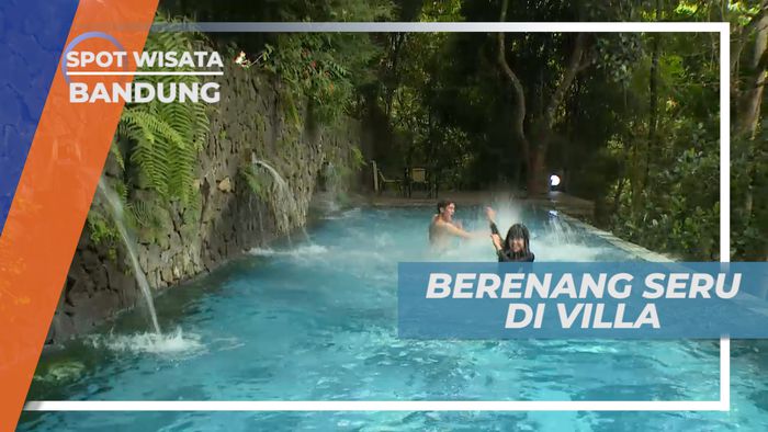 Menikmati Segarnya Air Kolam Renang Villa, Bandung
