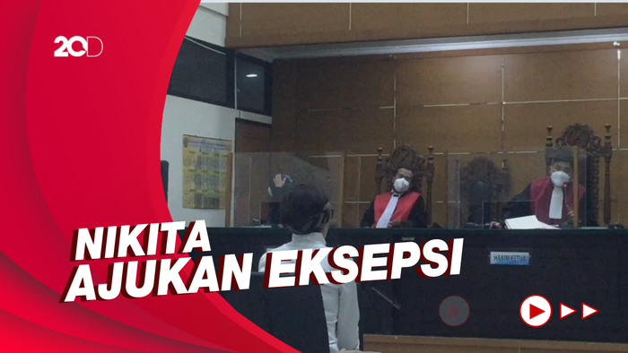 Sidang Ditangguhkan 2 Minggu, Nikita Mirzani ke Hakim: Kelamaan Bang