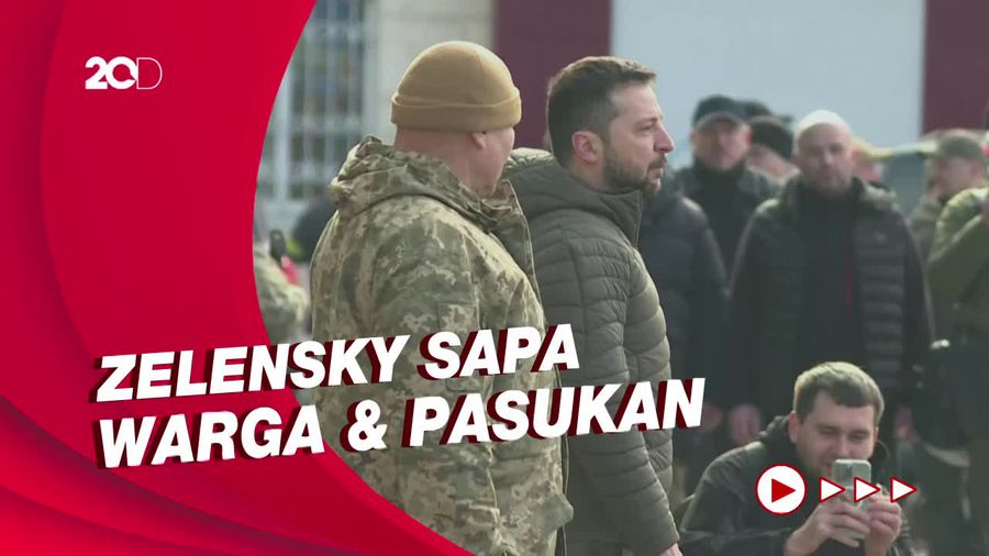 Rusia Mundur dari Kherson, Zelensky: Saya Senang Ada di Kherson