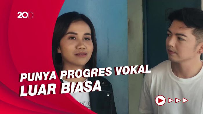 Nicky Tirta Ungkap Alasan Garap Lagu Bareng Adik Vanessa Angel