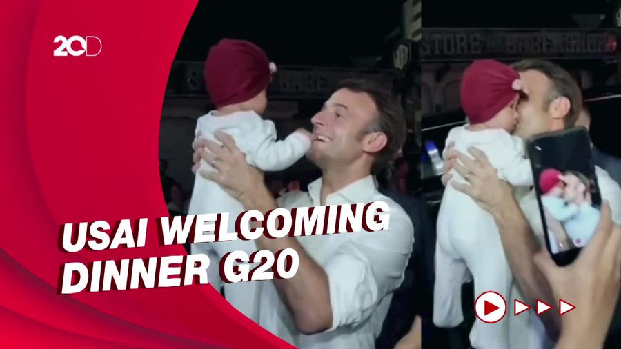 Aksi Presiden Prancis Gendong Bayi Usai Dinner KTT G20