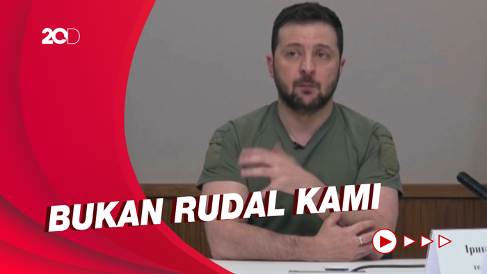 Zelensky Tak Yakin Rudal di Polandia Milik Pertahan Udara Ukraina
