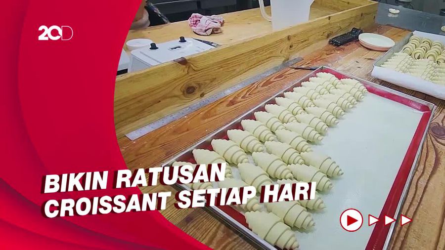 Melihat Proses Pembuatan Croissant di Nool/Strala Bread Factory