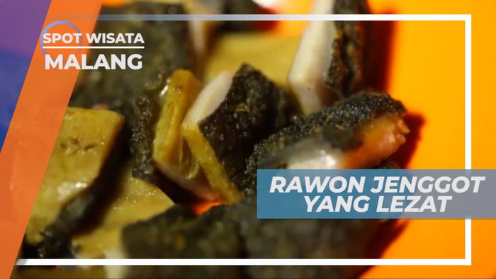 Empuknya Daging Sapi Dengan Guyuran Kuah Hitam Pekat yang Lezat, Malang