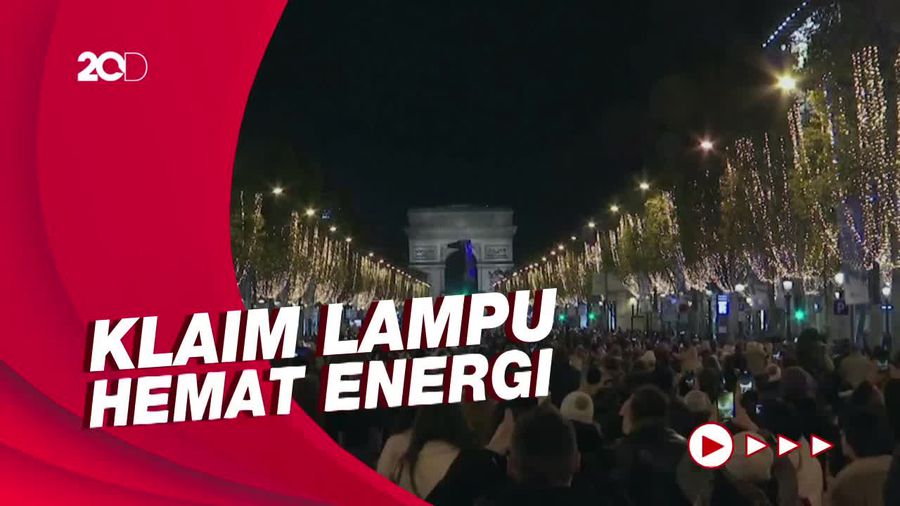 Lampu Natal Mulai Nyala di Champs Elysees Paris di Tengah Krisis Energi