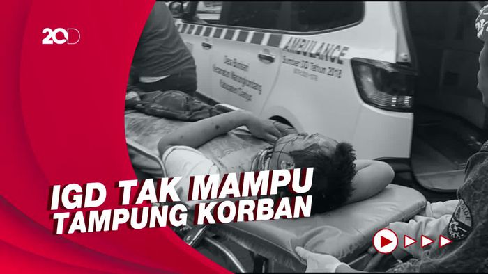 Suasana di RSUD Cianjur, Korban Gempa Membeludak-Ditangani di Luar RS