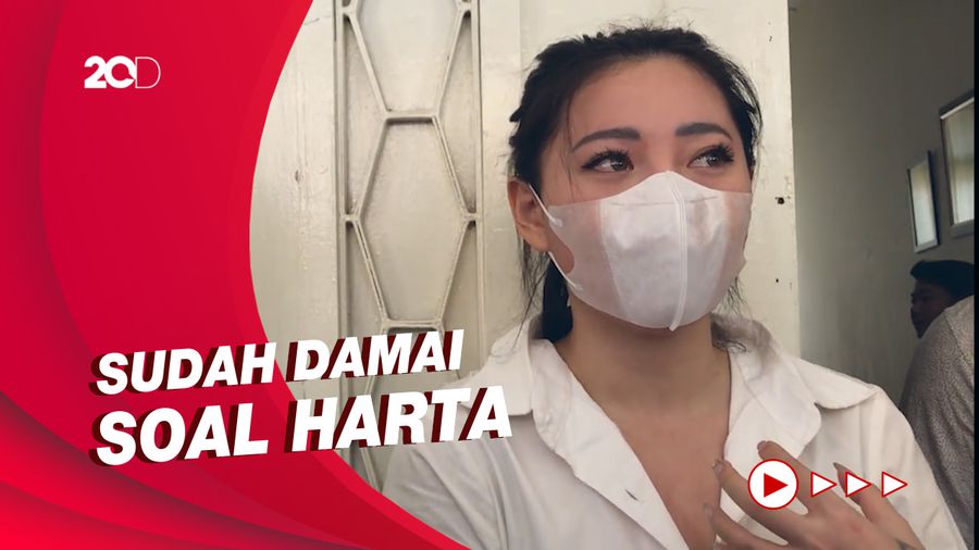 Wendy Walters Tak Ajukan Gugatan Harta Gono Gini ke Reza Arap