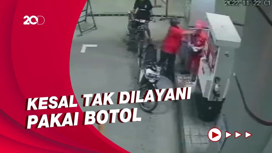 Pria Pukul Petugas SPBU Gegara Tak Dilayani Isi BBM Pakai Botol
