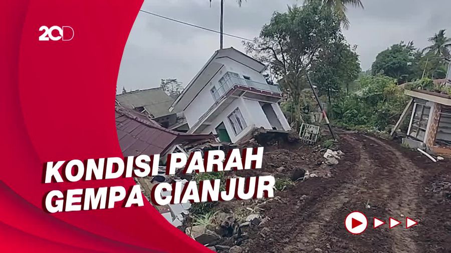 Dampak Parah Gempa Cianjur: Jalanan Terputus, Rumah Terangkat!
