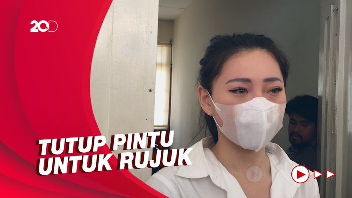 Mantap Bercerai dari Reza Arap, Wendy Walters Tutup Pintu untuk Rujuk