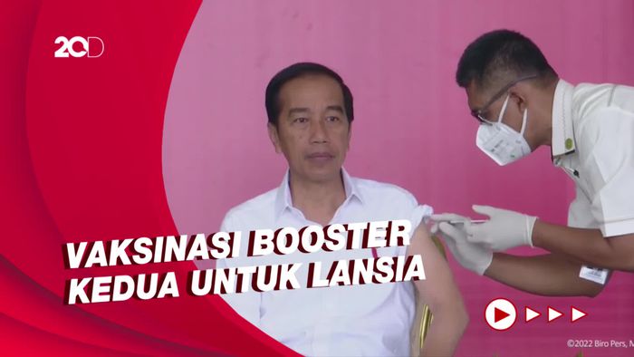 Momen Jokowi Disuntik Vaksin Covid-19 Keempat Pakai IndoVac