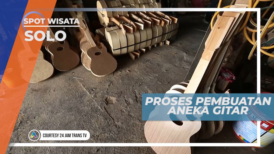 Melihat Langsung Proses Pembuatan Aneka Macam Gitar, Solo 