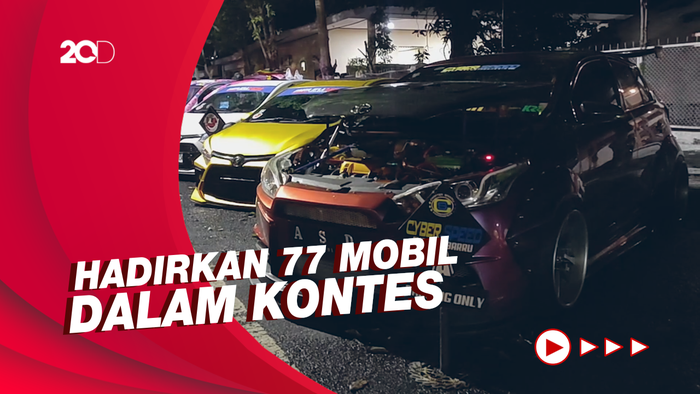Antusiasme Warga Semarakkan Kontes Mobil di Parepare