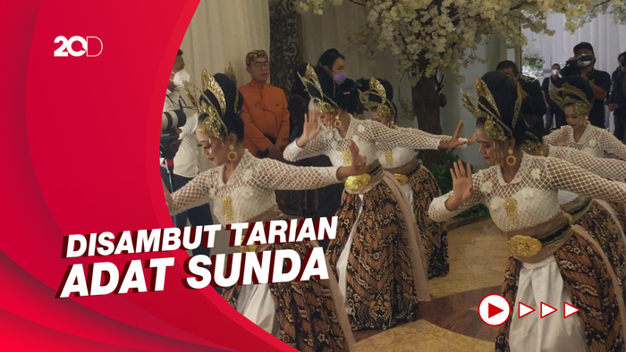 Suasana Acara Akad Nikah Kiki Amalia dan Agung Nugraha
