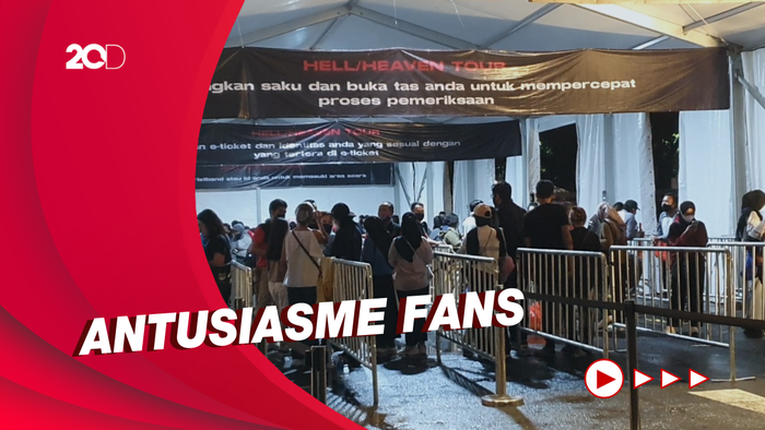 Penggemar Antre dari Jam 2 Siang Demi Nonton Konser Keshi