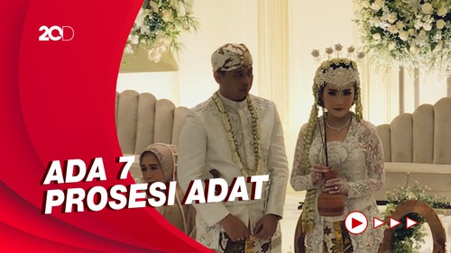 Sederet Prosesi Pernikahan Adat Sunda Kiki Amalia-Agung Nugraha