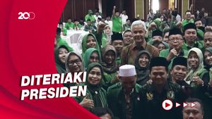 Ganjar Hadiri Rapimwil PPP Jateng dengan Rambut Putih