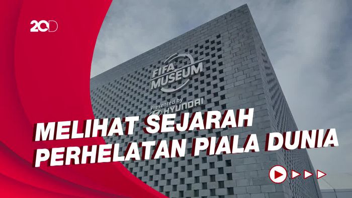 Melihat Benda-benda Sarat Sejarah di Museum FIFA di Fan Fest