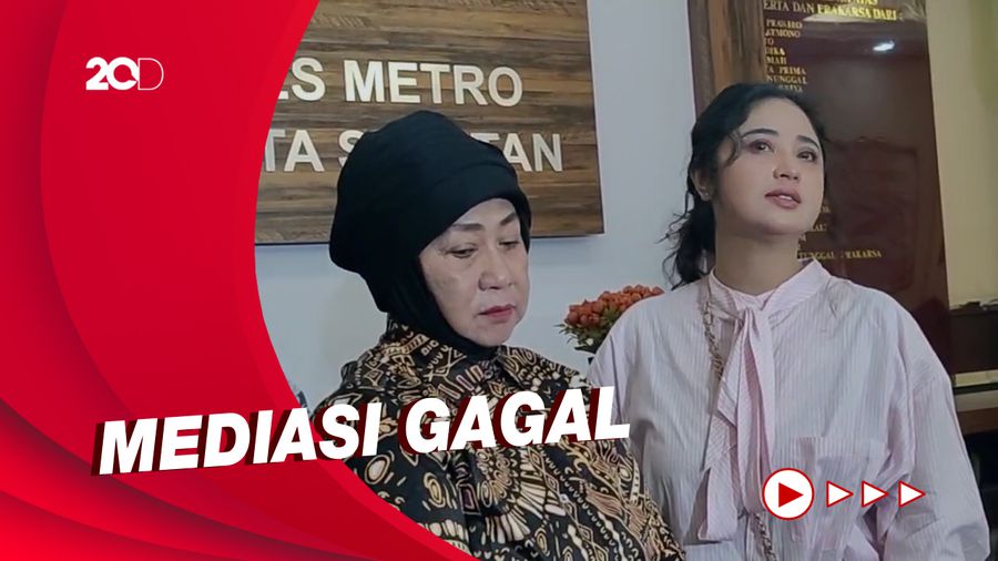 Ibunda Dewi Perssik Masih Pertimbangkan Maafkan Penghina Anaknya