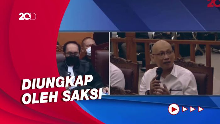 Tangis Putri & Sambo Disebut-sebut di Sidang Pembunuhan Yosua