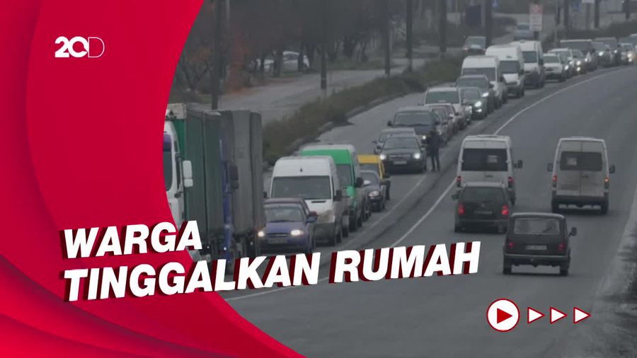 Rusia Tingkatkan Serangan ke Kherson, Warga Ramai-ramai Eksodus