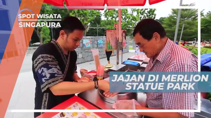 Berkunjung ke Merlion Statue Park, Singapura