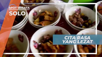 Timlo, Kuliner Legendaris Dengan Berbagai Pilihan Isi, Solo