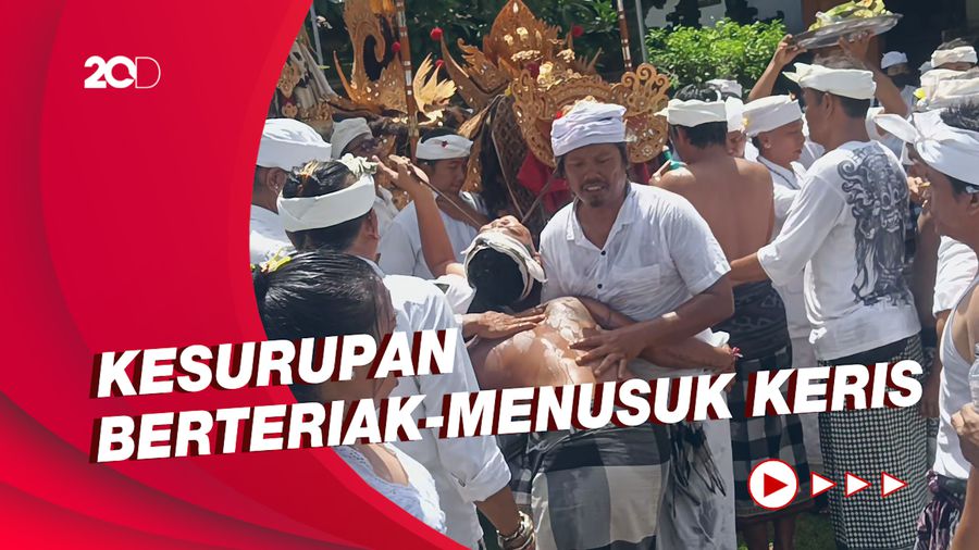 Nangluk Merana, Tradisi Desa Adat Kuta dengan Prosesi Ngurek