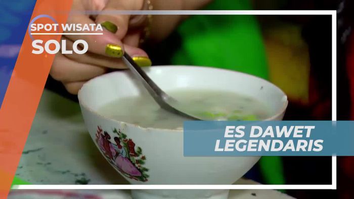 Menikmati Sensasi Segar Es Dawet, Solo