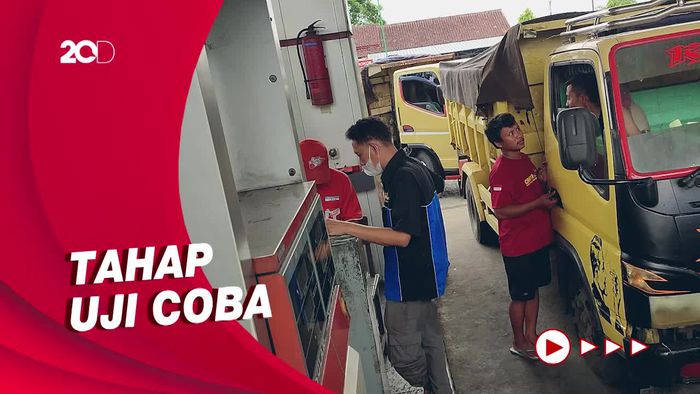Reaksi Sopir di Ciamis Saat Gunakan QR Code untuk Beli Biosolar