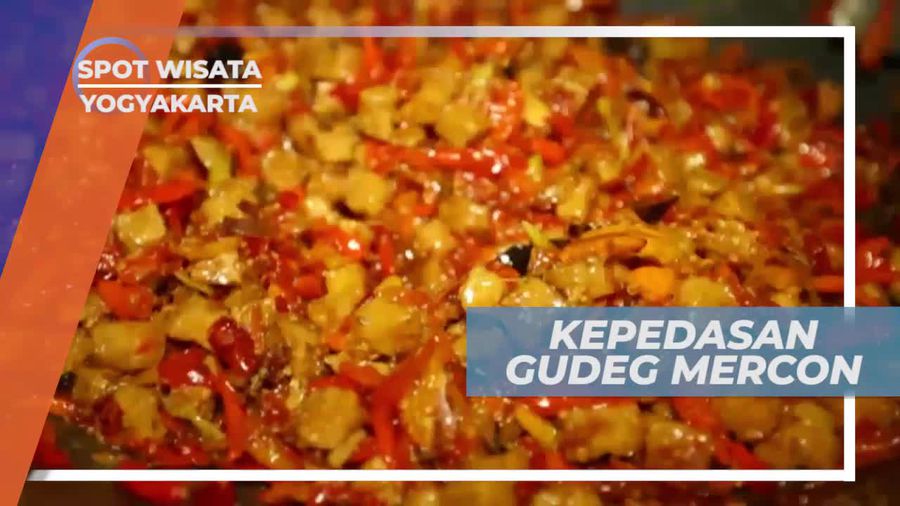 Mencicipi Sensasi Pedas Gudeg Mercon Ibu Ngatinah, Yogyakarta
