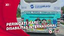 Melihat Anak-anak Difabel Melukis di Bus TransJakarta