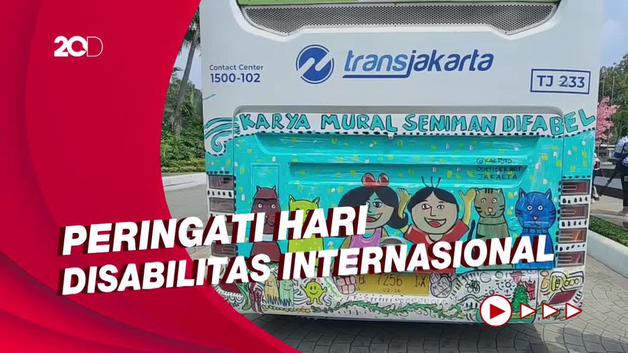 Melihat Anak-anak Difabel Melukis di Bus TransJakarta
