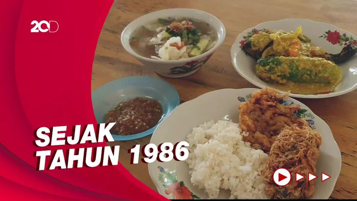 Berburu Bakwan Udang di Rumah Makan Legendaris Gunung Sindur