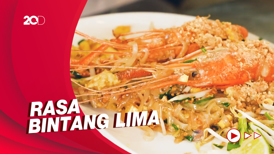 Bikin Laper: Nagihnya Pad Thai Udang Jumbo di Pasar Thailand
