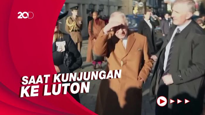 Seorang Pria Diamankan setelah Diduga Lempar Telur ke Arah Raja Charles