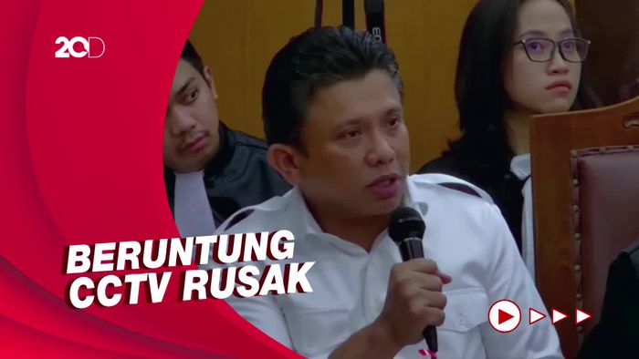 Ferdy Sambo: CCTV Rusak Menguntukan Skenario Saya