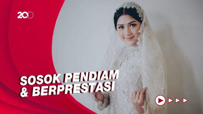 Sosok Erina Gudono di Mata Pengasuh Masa Kecil