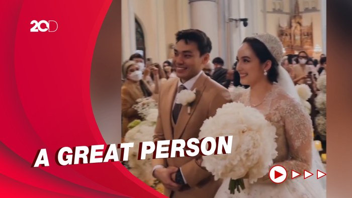 Ibunda Chelsea Islan Puji Sosok Rob Clinton