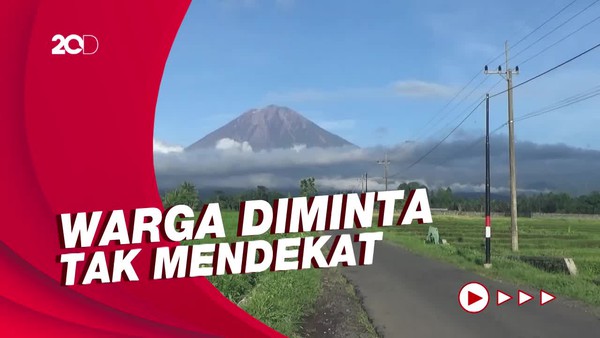 Gunung Semeru Masih di Level Awas, Alami 24 Letusan dalam 6 Jam