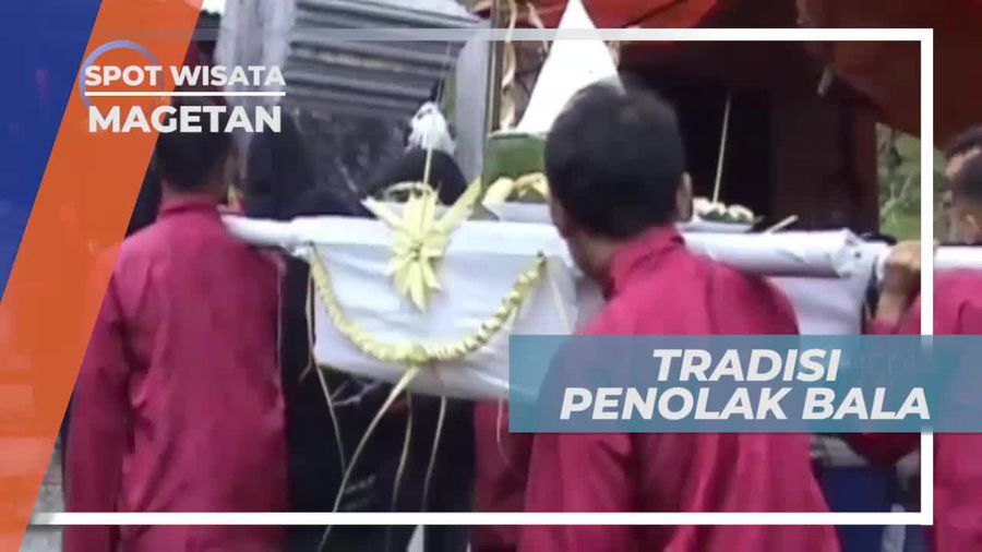 Melihat Tradisi Galungan di Magetan